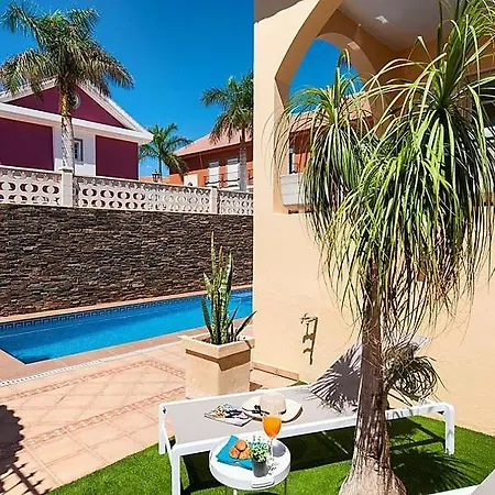 Maspalomas Sleeps 6 Pool Wifi